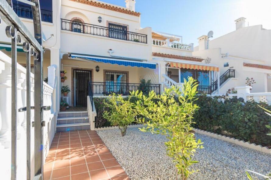 Townhouse Playa Flamenca Villa Exterior foto